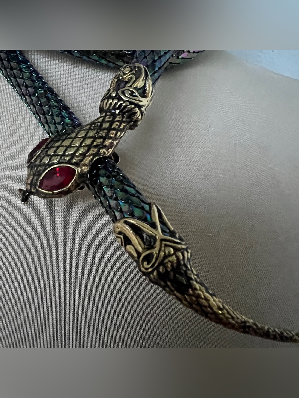 DL Auld Iridescent Vintage Mesh Snake Belt Serpent Necklace 41” - Picture 6 of 14
